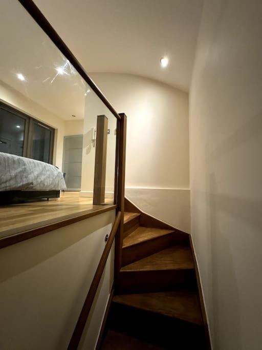 Appartamento Paddington Station 2 Bedroom House *